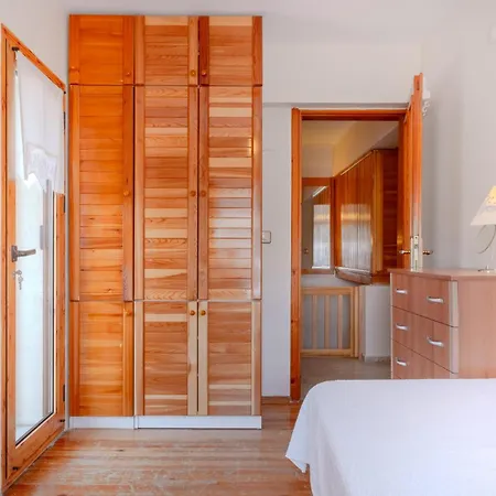 فيلة Spacious With Garden 3 Min To Çeşme